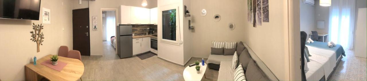 The Green Apartment Kavala Bagian luar foto